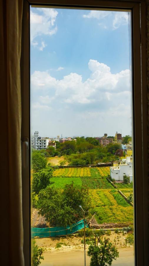 Hotel Veer Palace Near Udaipole Udajpur Zewnętrze zdjęcie